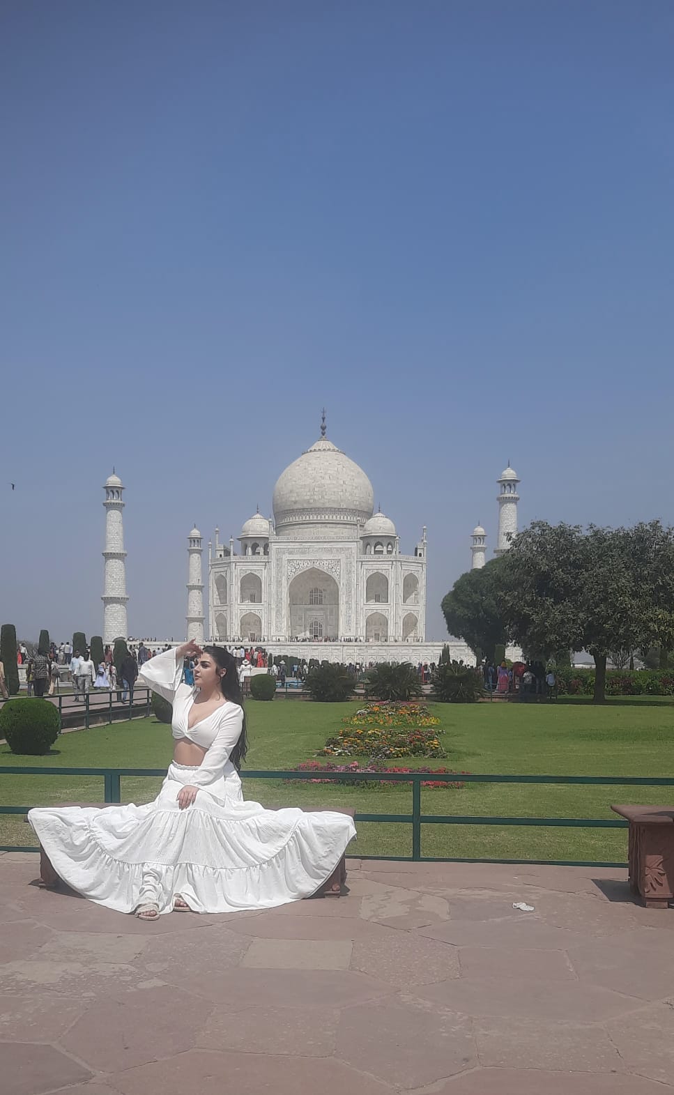 Taj Mahal Agra day trip with Innova Crysta from Delhi