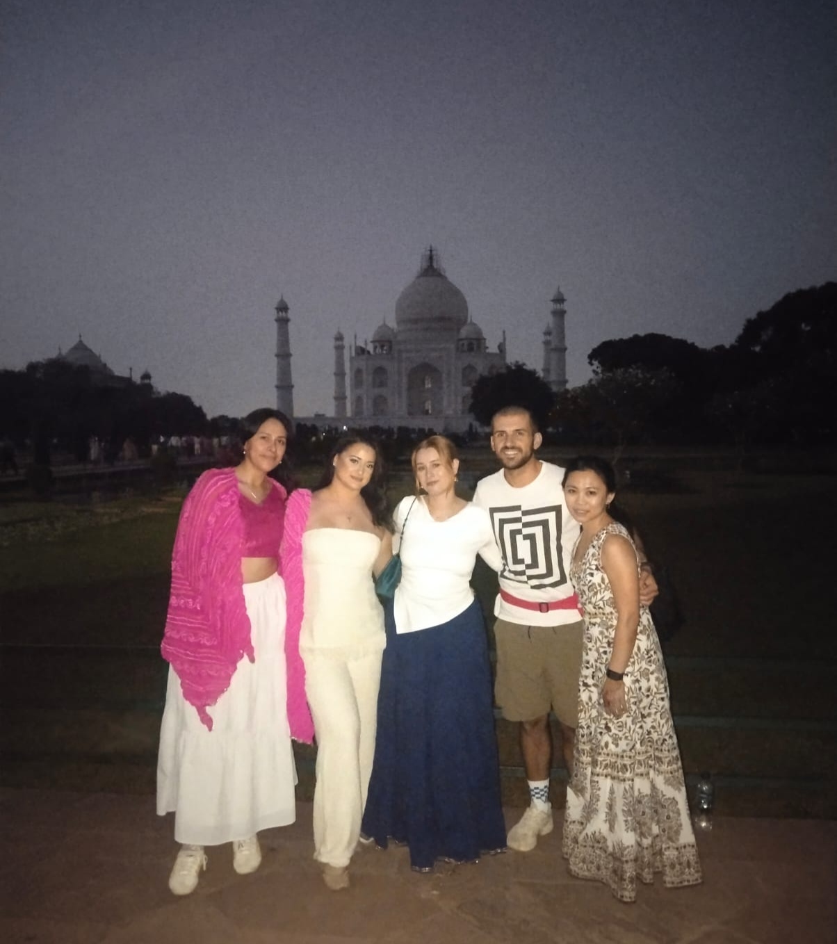 Taj Mahal Sunrise Tour