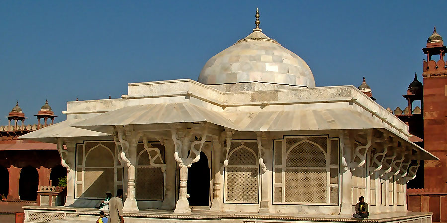 Fatehpur Sikri enroute tour from Agra to Delhi