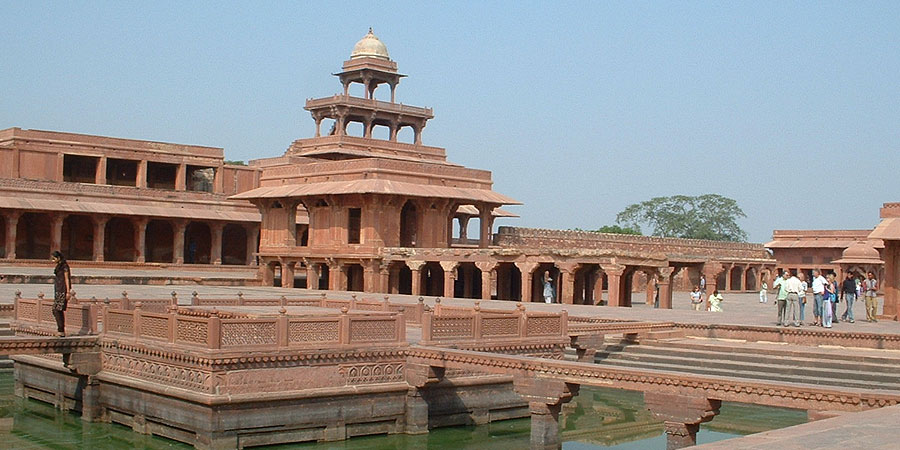Visit Fatehpur Sikri